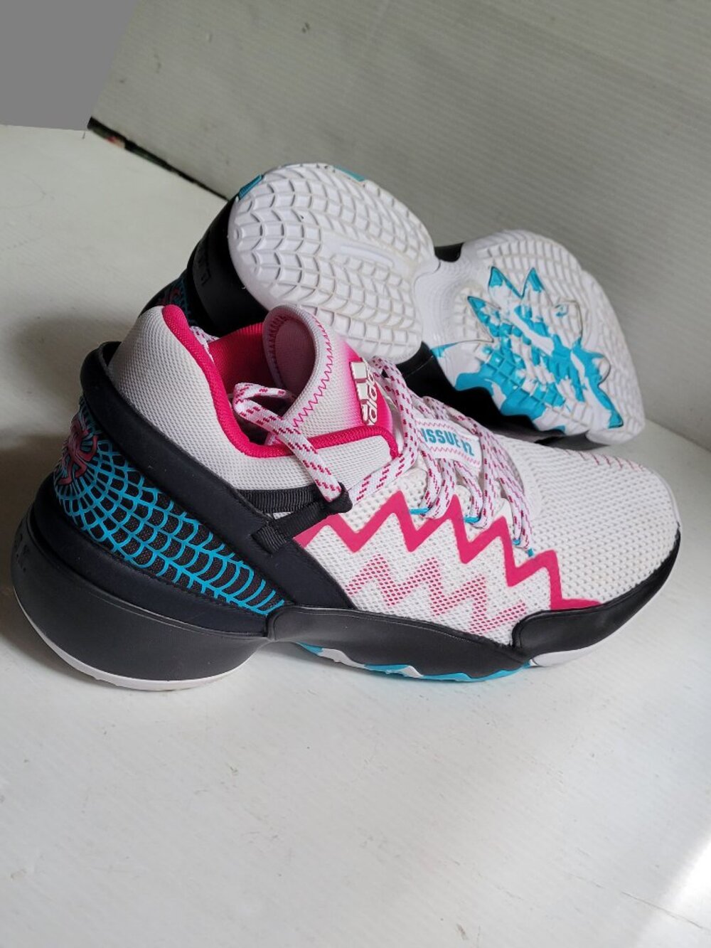 adidas D.O.N. Issue 2 Donovan Mitchell Spider Gwen Stacy White Black Pink FX3457